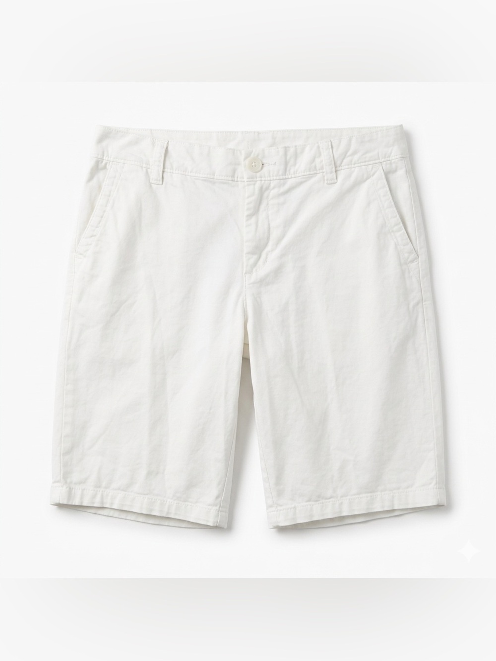 Liz Claiborne White Bermuda Shorts
